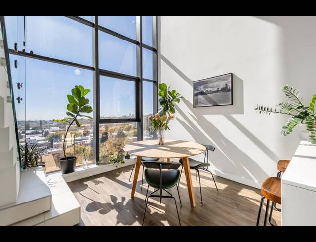 2 BEDROOM APARTMENT FOR SALE IN ROSEBANK